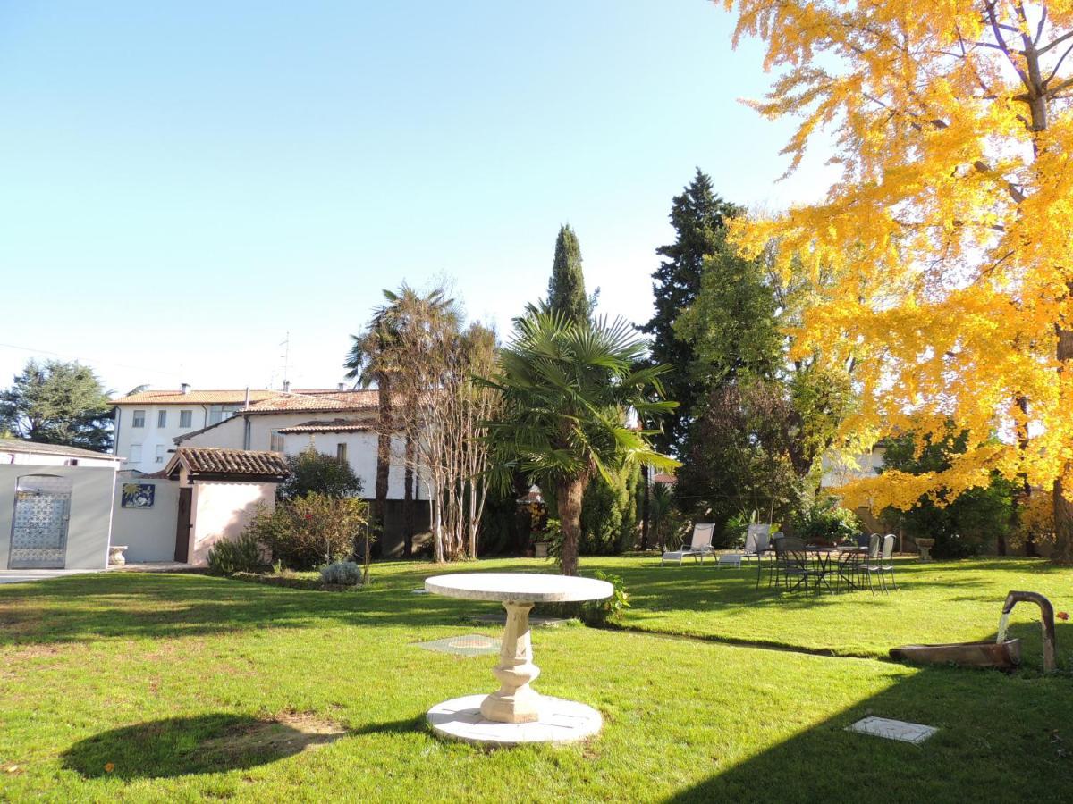 Ginkgo Guest House Ronchis Exterior foto