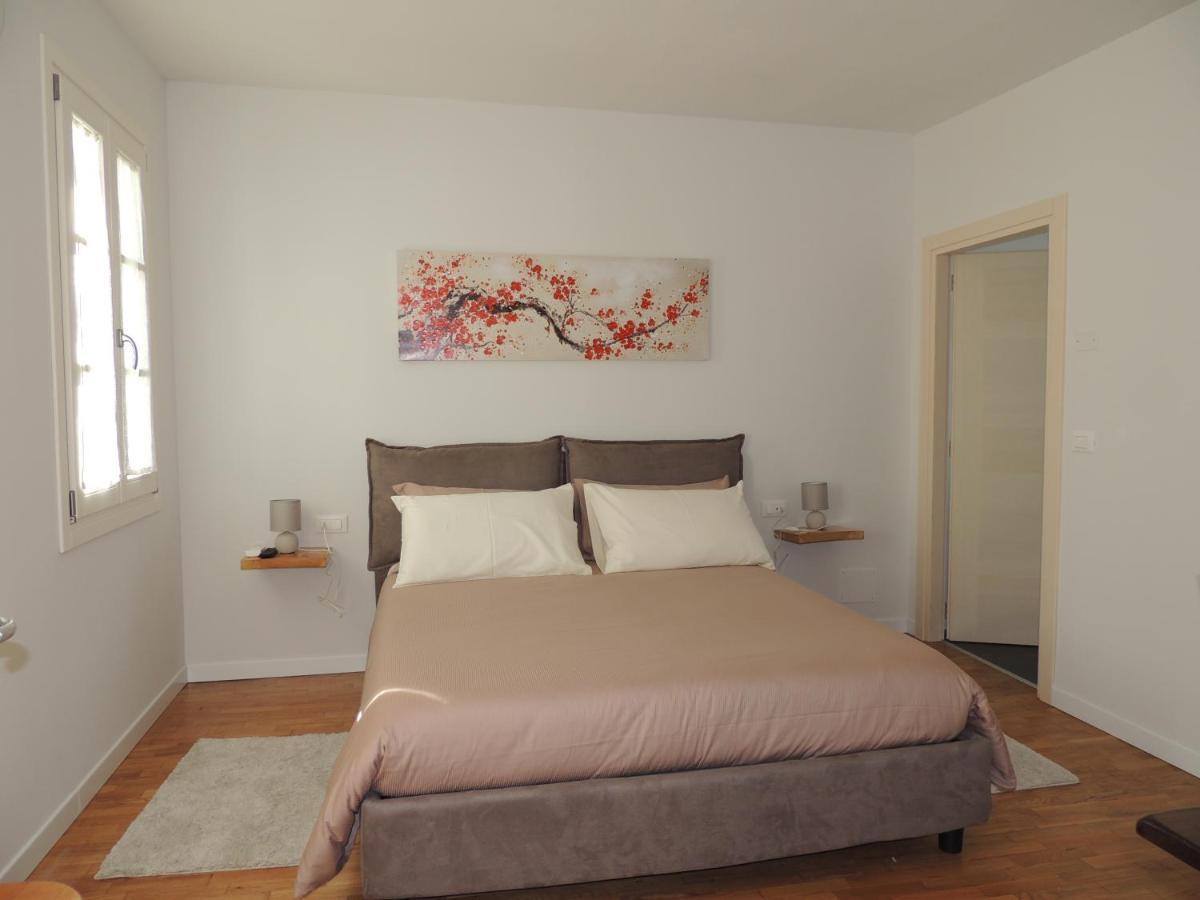 Ginkgo Guest House Ronchis Exterior foto